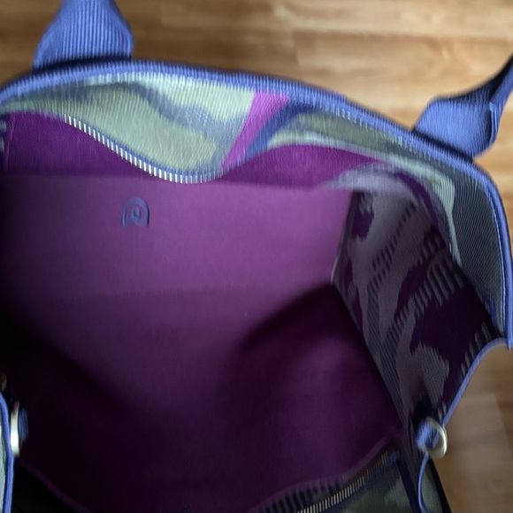 Rothy’s Spruce Camo Classic Tota - Picture 14 of 15